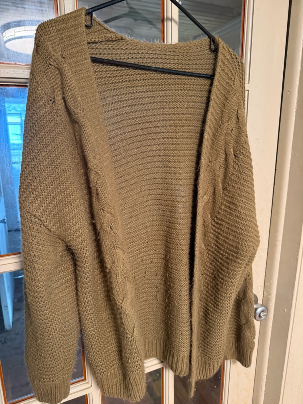 Oversized Open-Front Cable Knit Women’s Sweater Cardigan - Olive - Picture 3 of 8